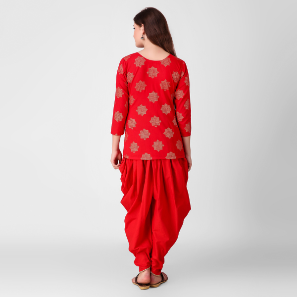 natural and artistic